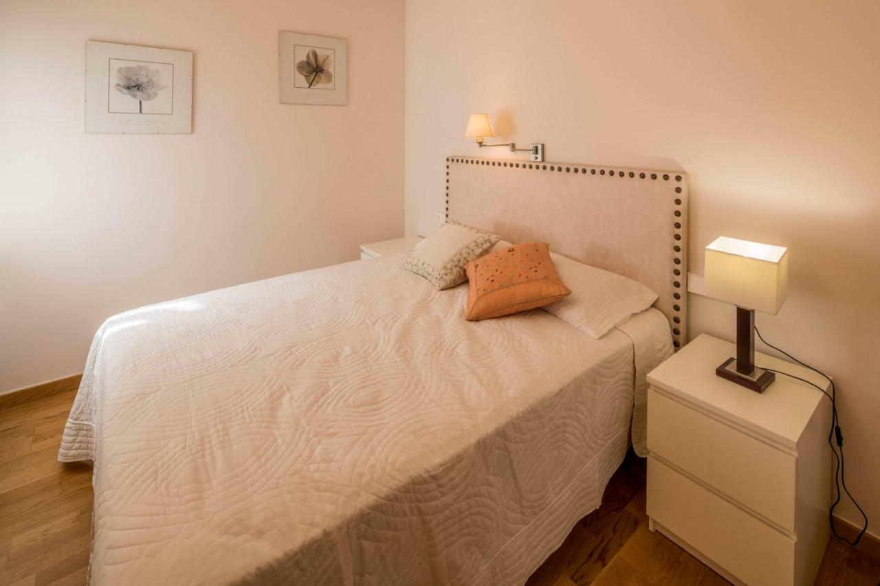 Atico Con Gran Terraza En El Corazon De Girona Apartman Kültér fotó