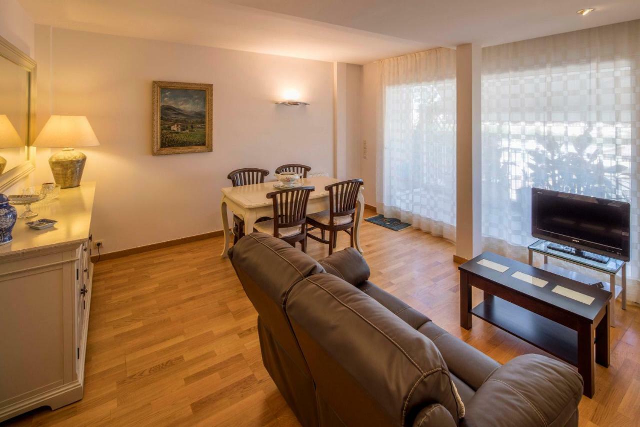 Atico Con Gran Terraza En El Corazon De Girona Apartman Kültér fotó