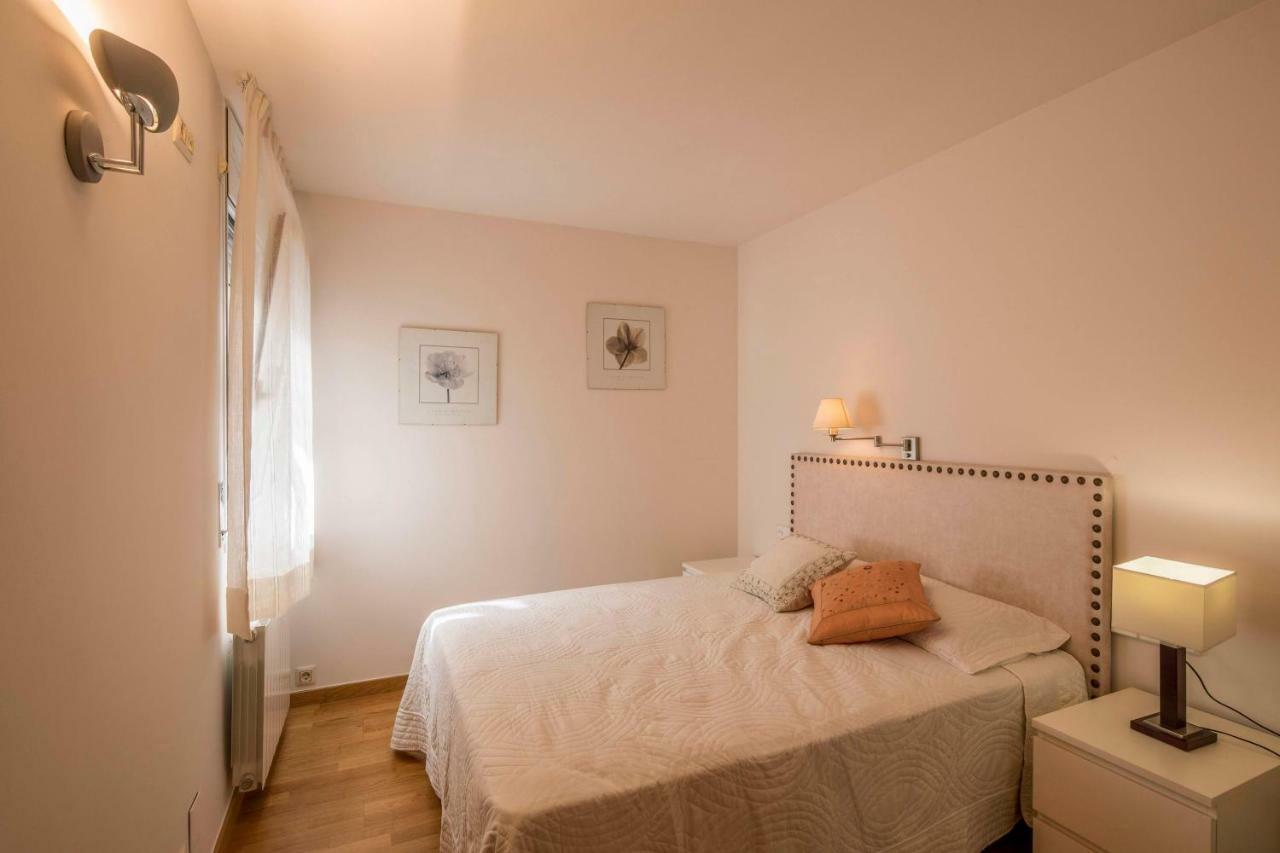 Atico Con Gran Terraza En El Corazon De Girona Apartman Kültér fotó