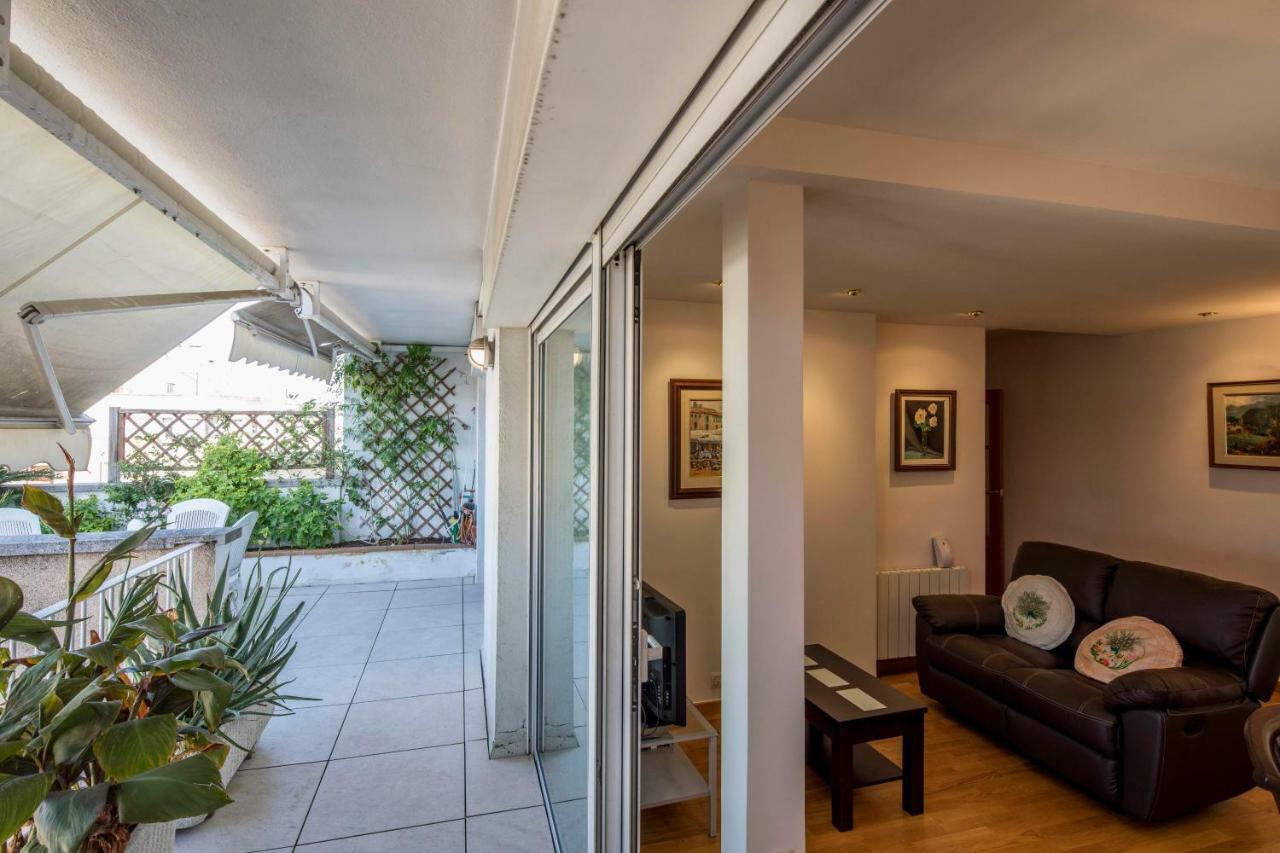 Atico Con Gran Terraza En El Corazon De Girona Apartman Kültér fotó