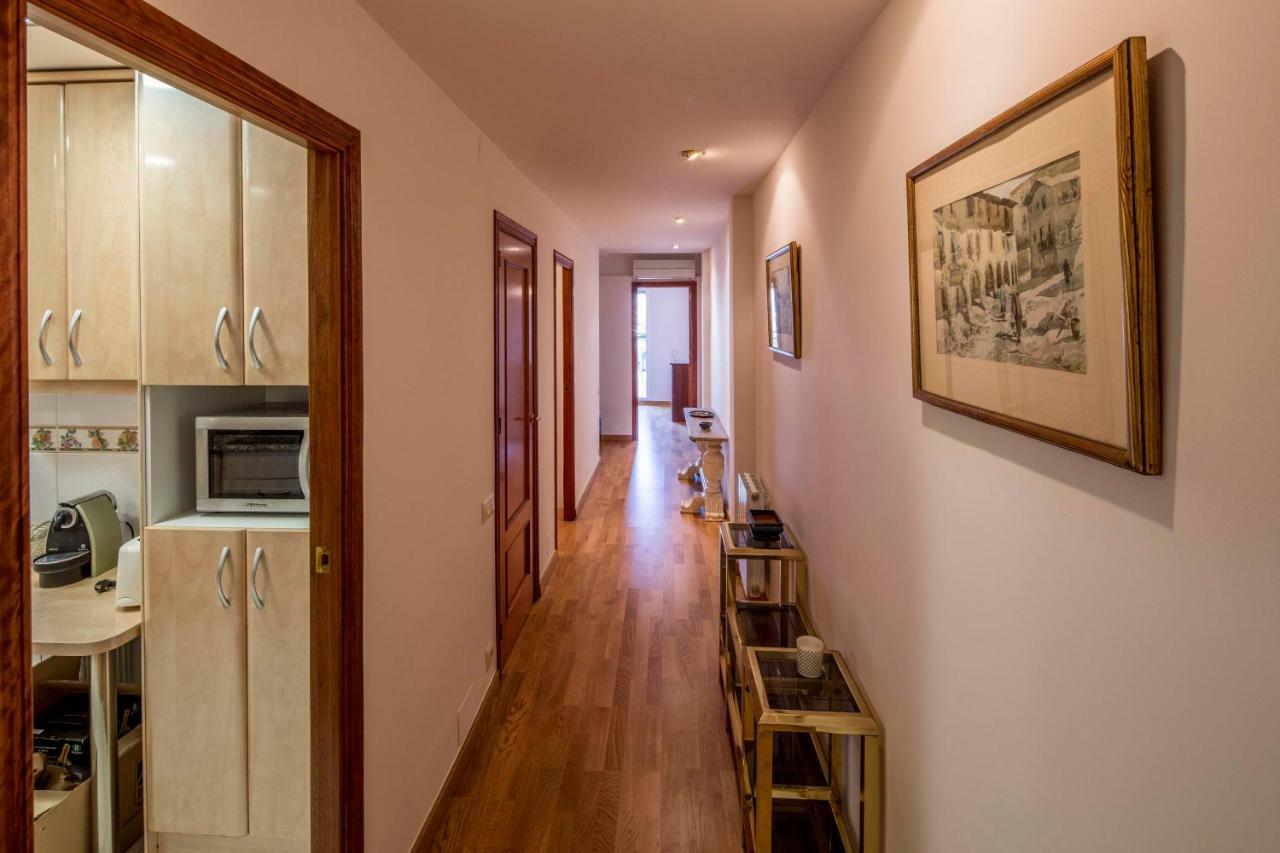 Atico Con Gran Terraza En El Corazon De Girona Apartman Kültér fotó